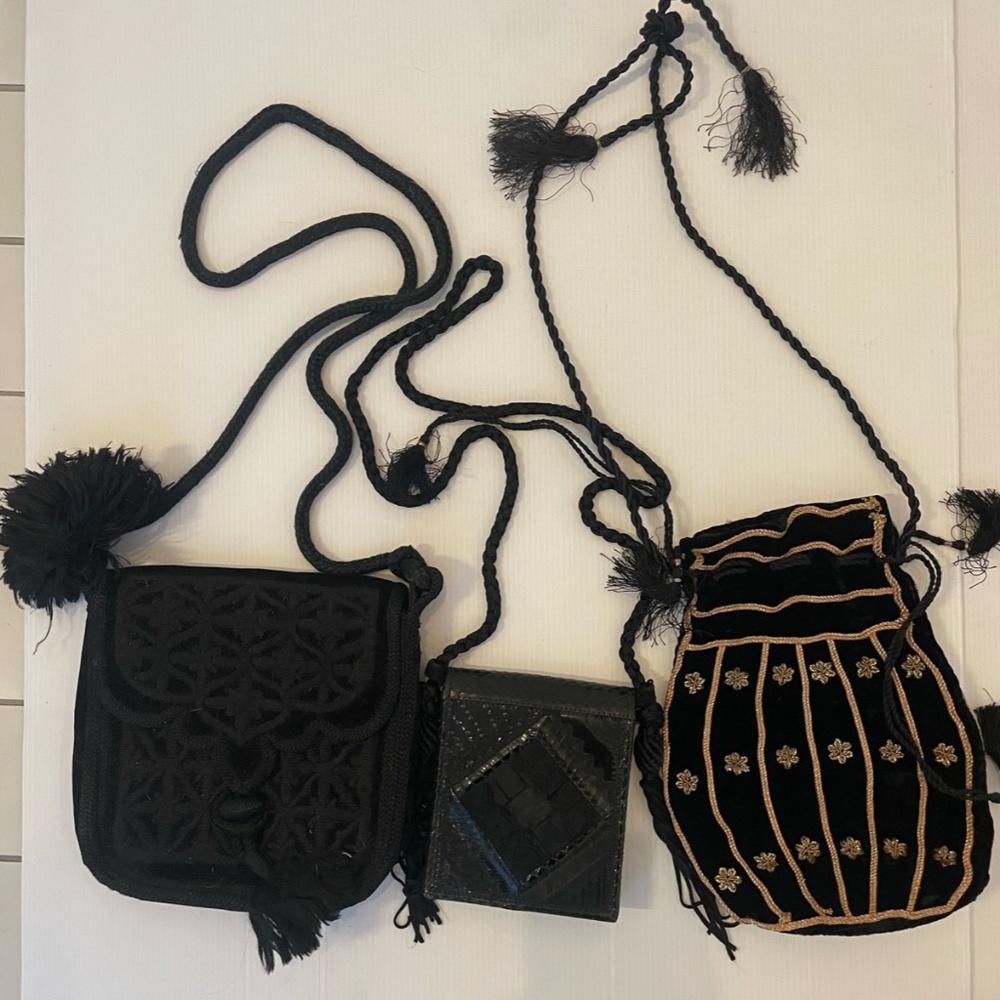 Amazing Blk Velvet W Gold Trim & Suede & Python & Corded Vintage Bags